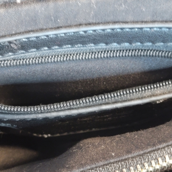 Bebe Los Angeles Vivian Small Shoulder Clutch Leather Bag Purse - Picture 8 of 11